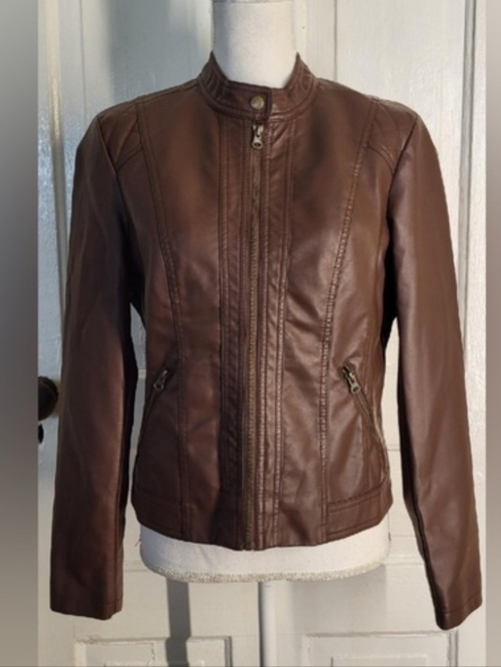 Baccini Women’s Faux Leather Moto Jacket in Chocolate Brown Full Zip Size LP